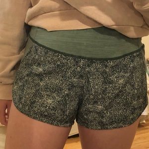 Outdoor Voices Small Green Shorts